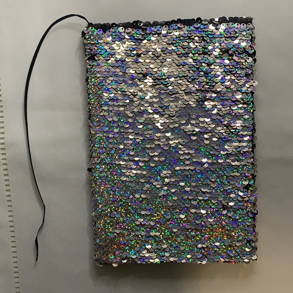 Reversible Black and Silver Sequin Notebook - Picture 5 of 7